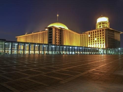 10 Most Unique Mosques in Indonesia