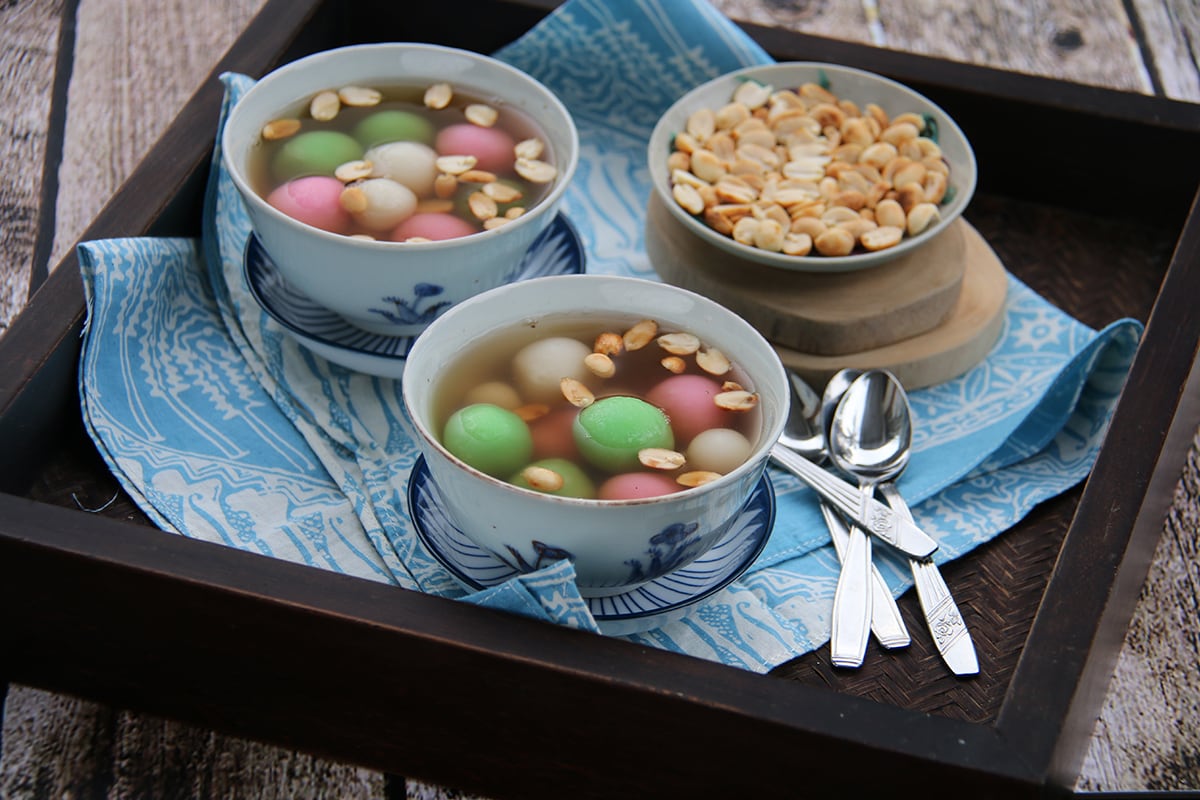 Wedang Ronde: Central Java's Sweet Herbal Indulgence Wedang Ronde: Central Java's Sweet Herbal Indulgence