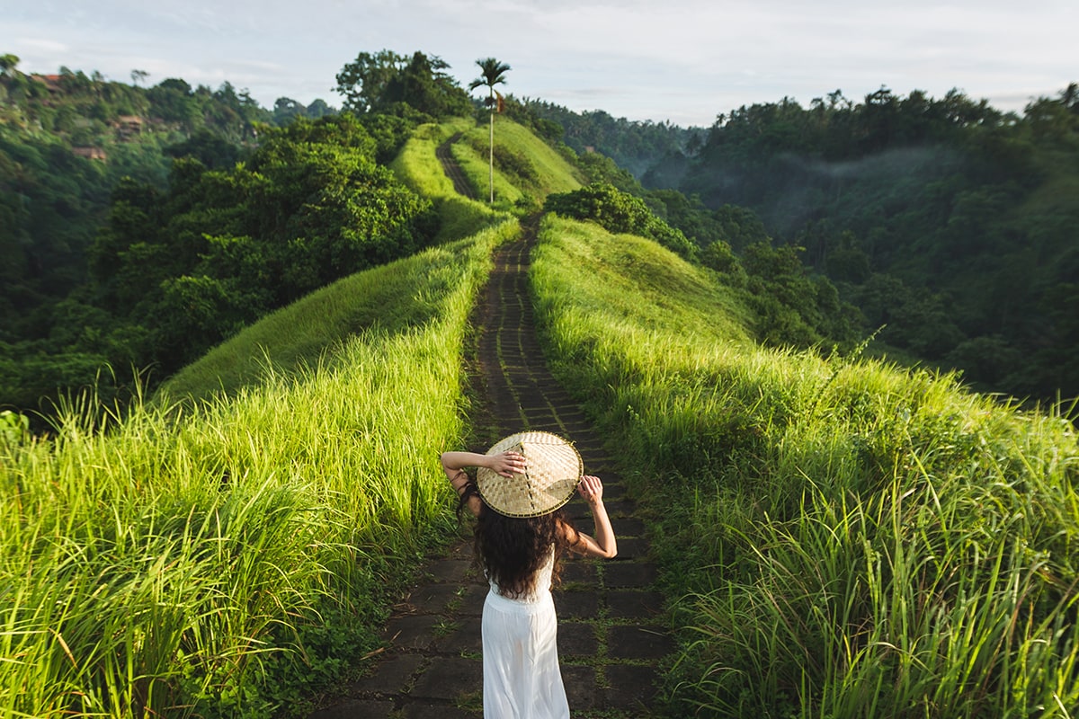 15 Instagrammable Destinations You Must Visit in Bali: Campuhan Ridge Walk: A Scenic Escape in Ubud 15 Instagrammable Destinations You Must Visit in Bali: Campuhan Ridge Walk: A Scenic Escape in Ubud
