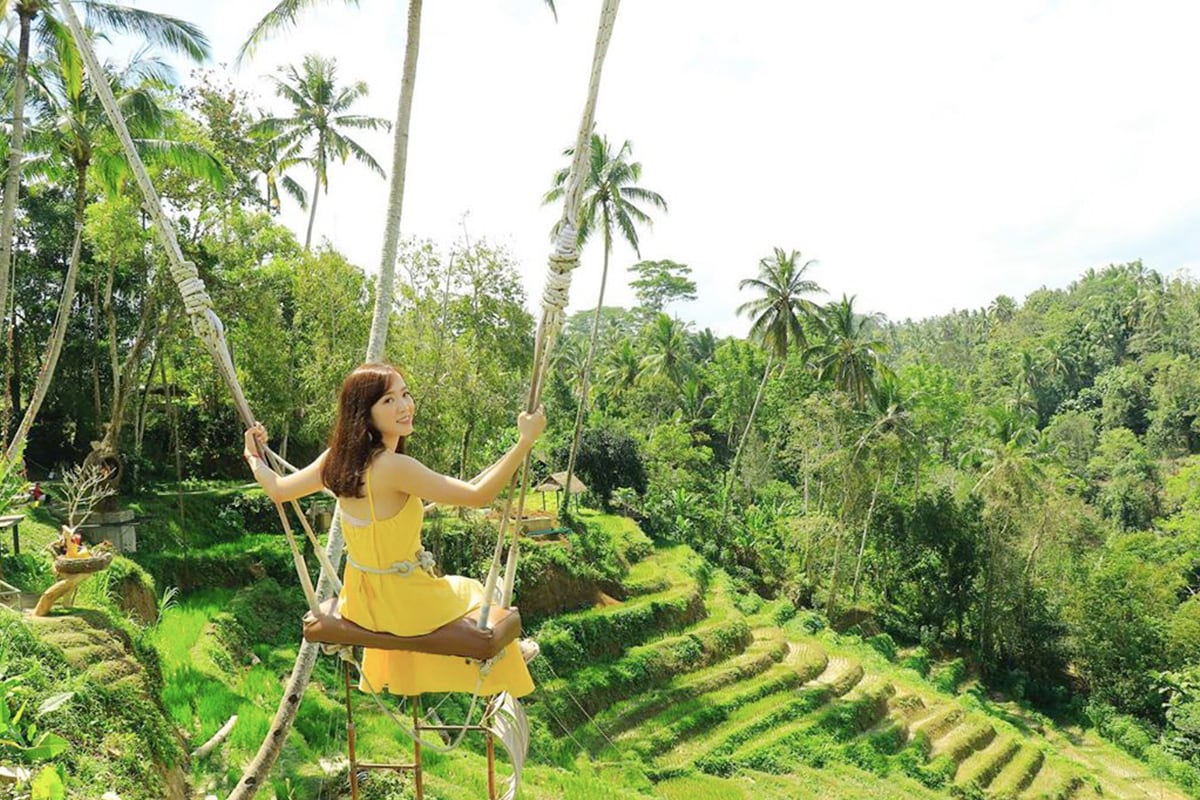 Enjoy the Magnificent View in Bali with These 10 Instagrammable Swings