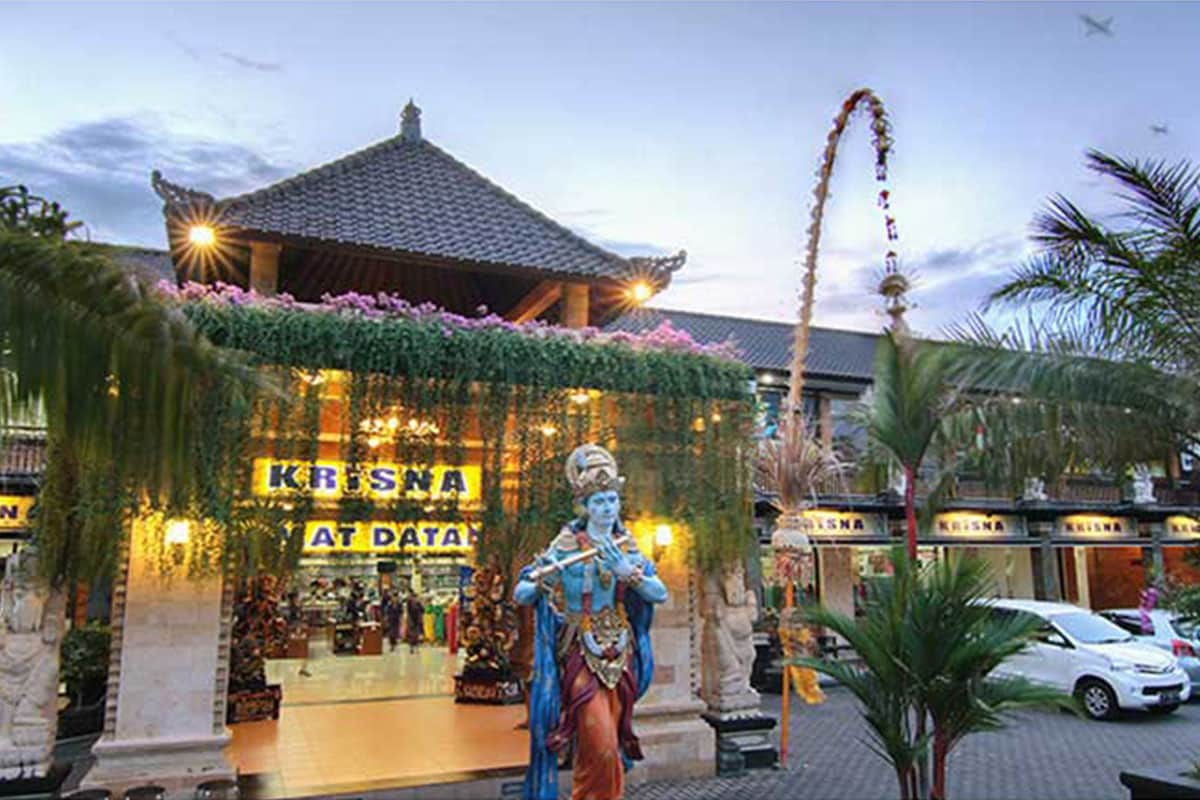 a Krisna Oleh Oleh Bali store