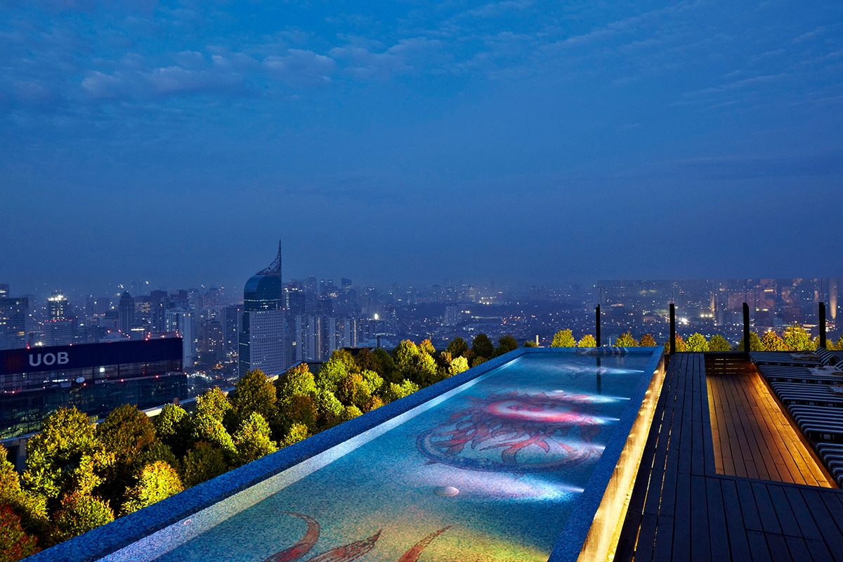 15 Sky High Entertainment Sites to Enjoy the Remarkable Night in Jakarta