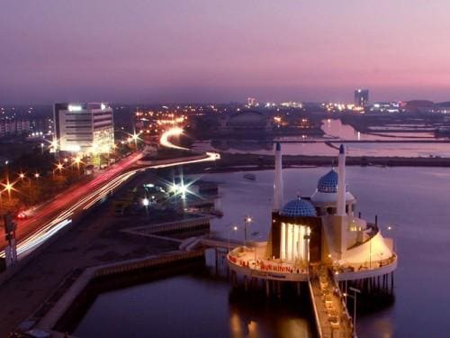 10 Most Unique Mosques in Indonesia 