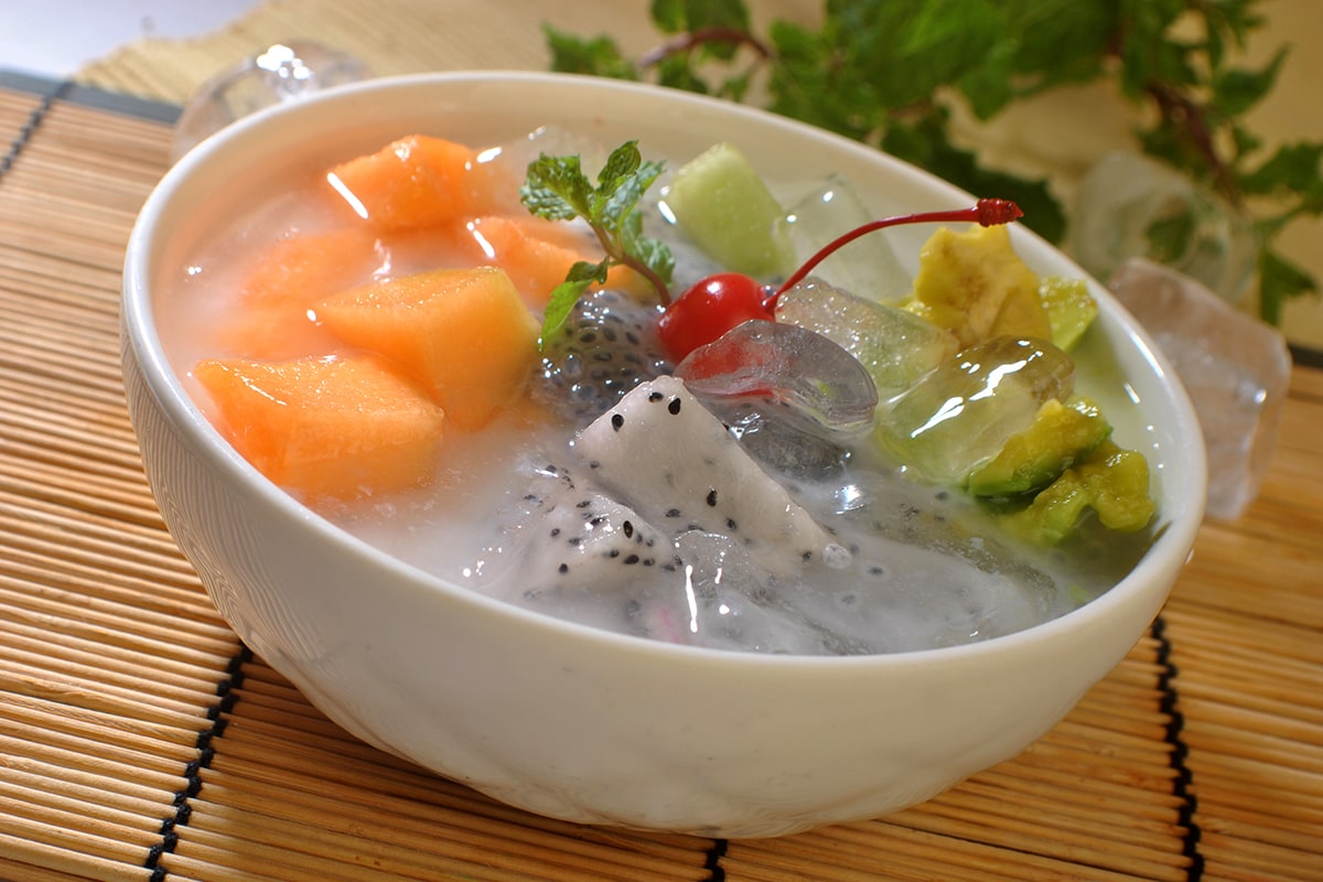 Refresh Your Mind with These 5 Famous Indonesian Icy Desserts